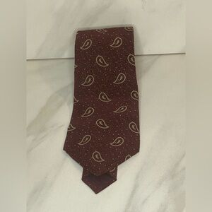 Vintage Yves Saint Laurant 100% silk necktie